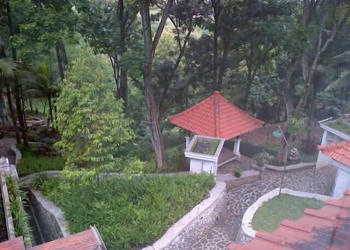 Hotel Tidar Malang