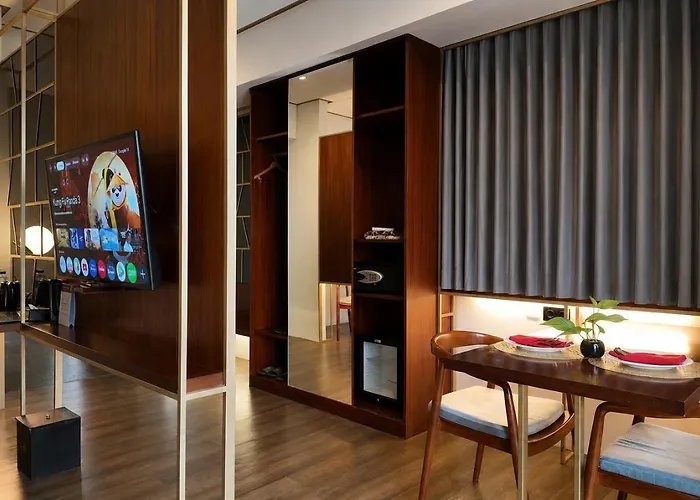 Rayz Umm Hotel Malang